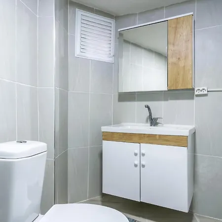 Flat W Balcony 10 Min To Uskudar Coast * Provincia di Istanbul