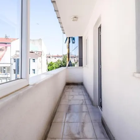Appartamento Flat W Balcony 10 Min To Uskudar Coast
